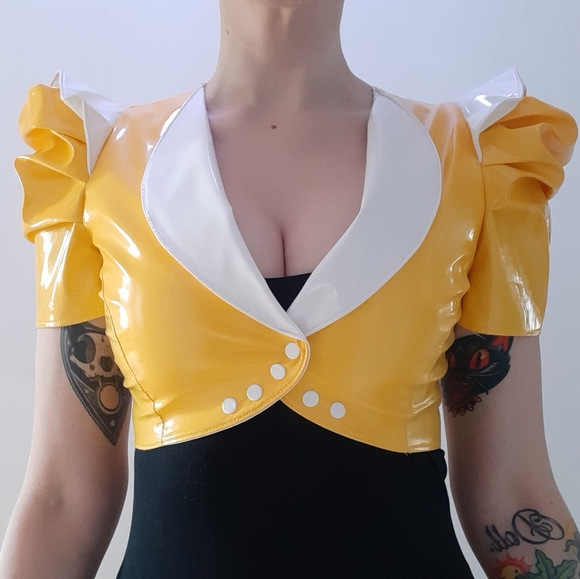 Artifice Clothing Tops - Artifice Clothing Bella Cropped Jacket.